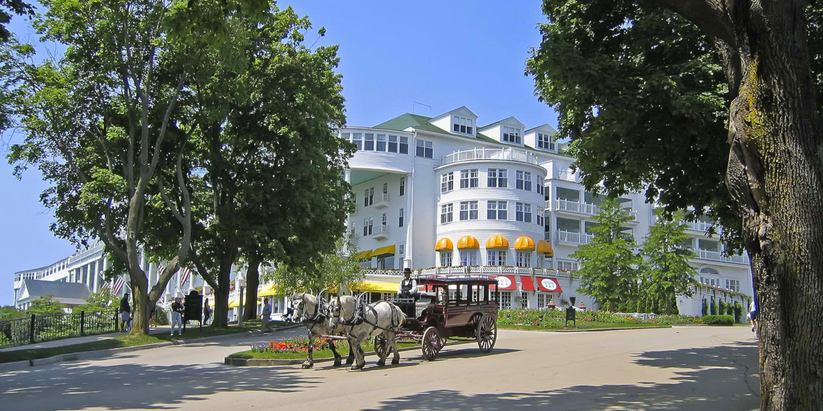 Mackinac Island's Grand Hotel