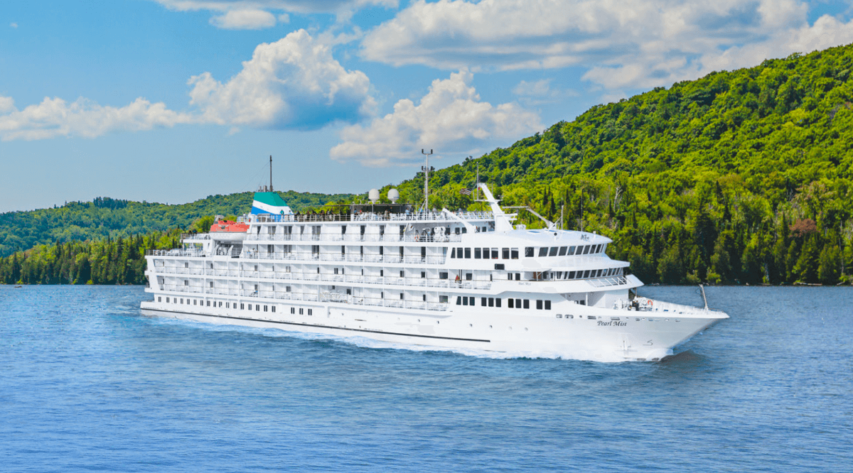 luxury cruise great lakes