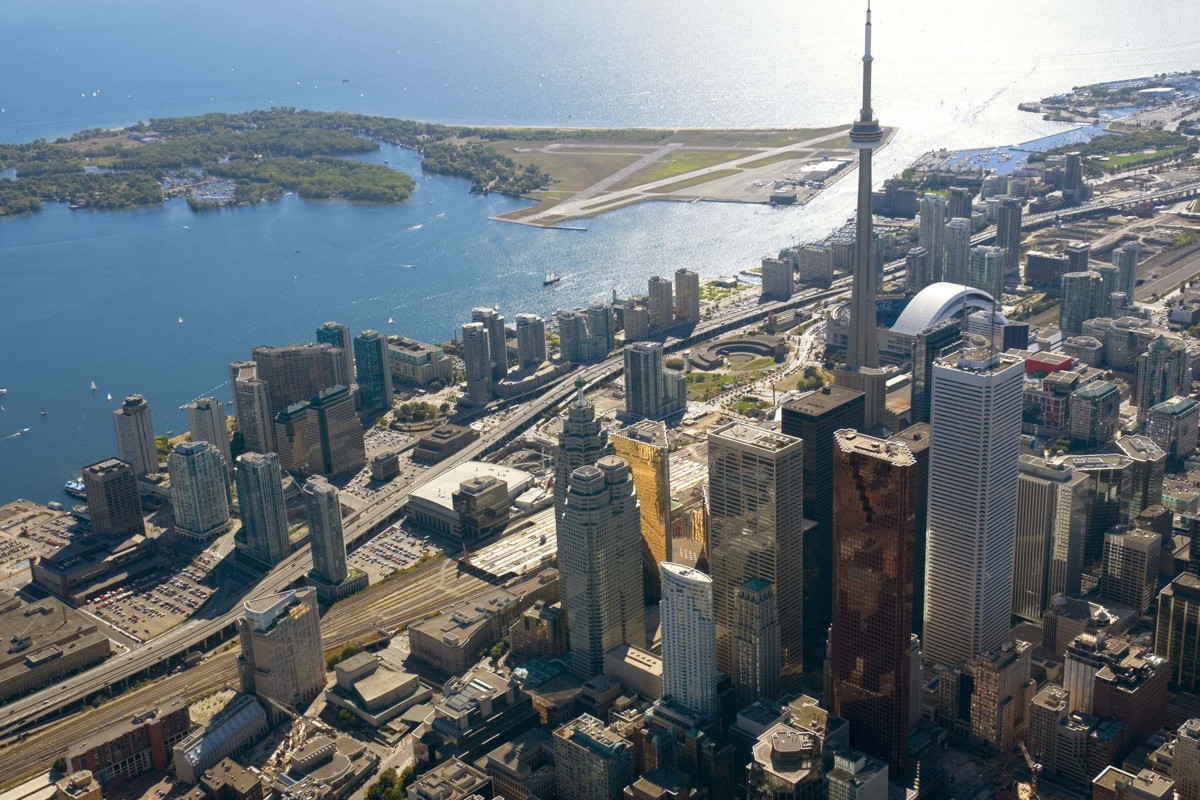 Aerial view of downtown Toronto